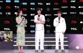 姿态看现场观众冒充姿态同意IG3:0WE瞬间红透了:给他发200!