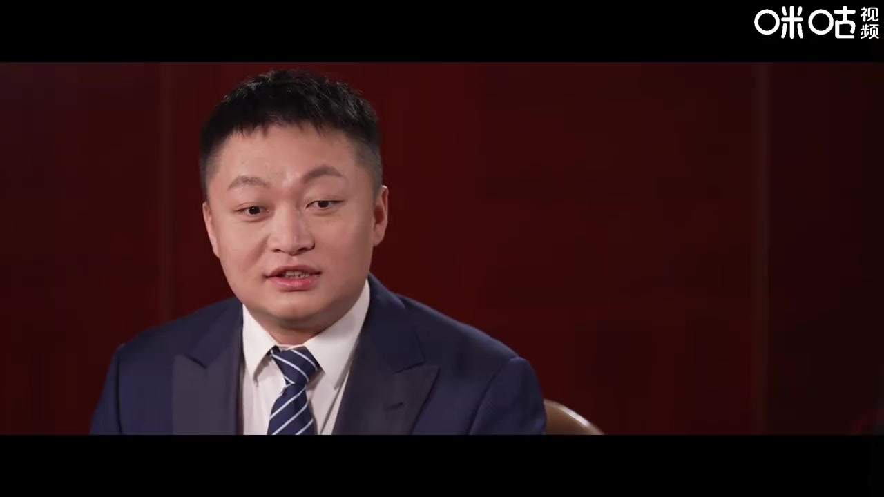 刘玉栋:巩晓彬跑跳能力、技术动作出色 他是我们学习的榜样